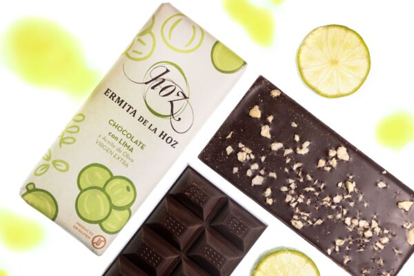 Tableta de chocolate negro artesano con aceite de oliva virgen extra (AOVE) con lima 105g